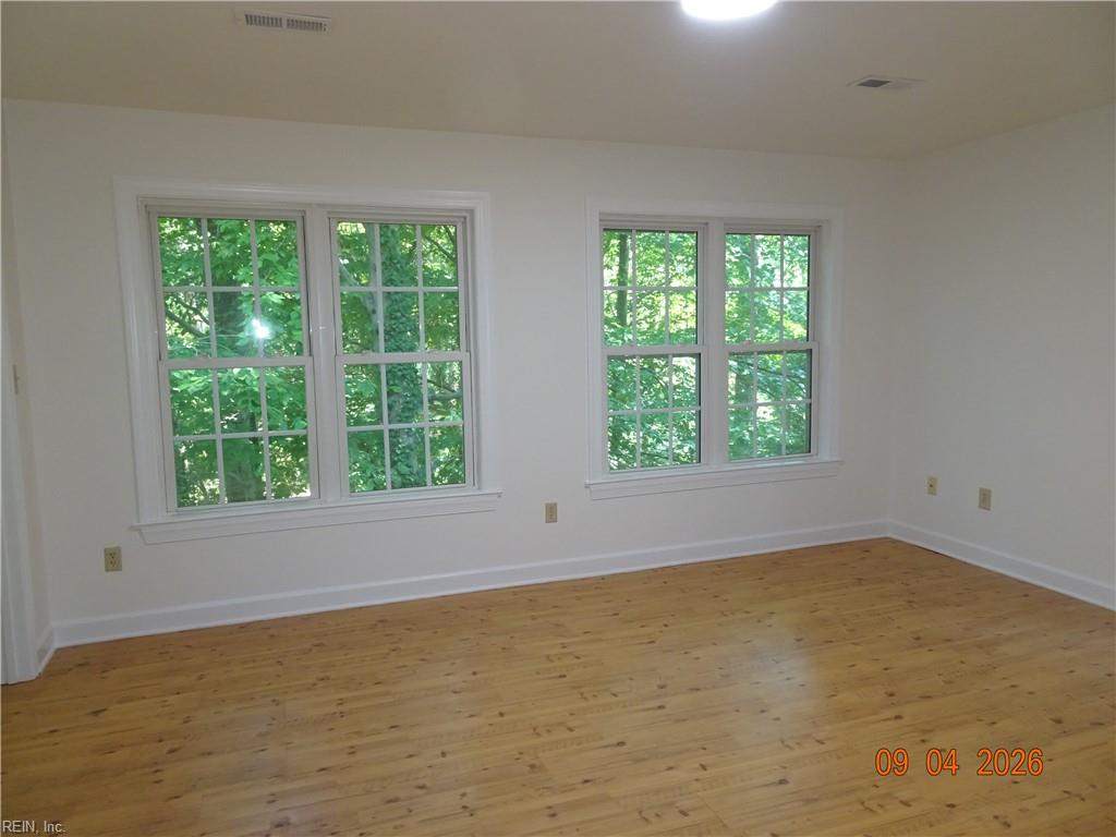 1350 Jamestown Rd Property Photo 23