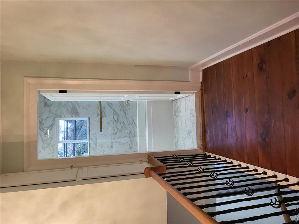 1202 W Beverley St Property Photo 45