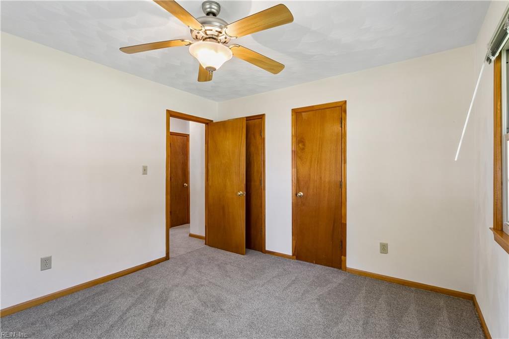 215 Woodbury Forrest Dr Property Photo 41
