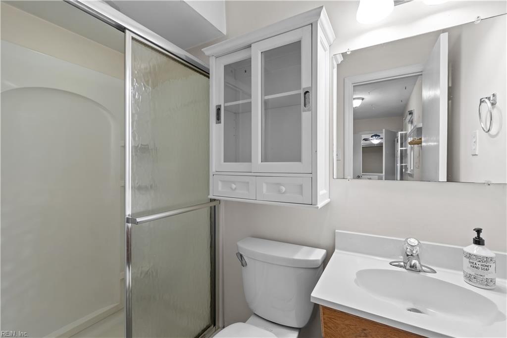 5917 Woodhaven Ct Property Photo 21