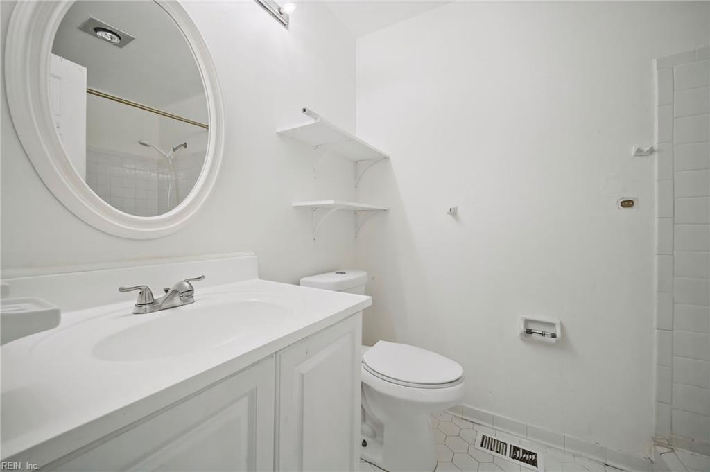 4832 Orchard Ln Property Photo 19