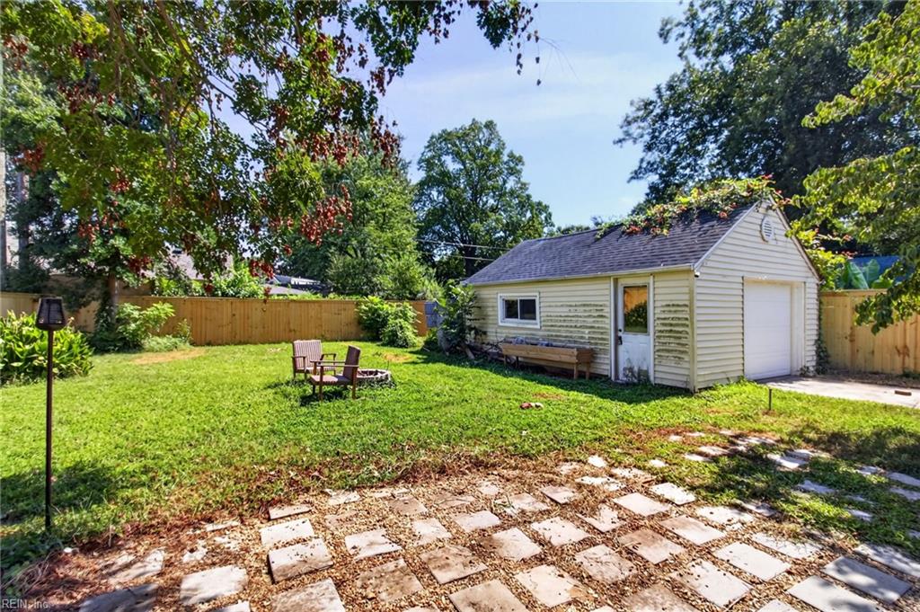 8144 Colin Dr Property Photo 25