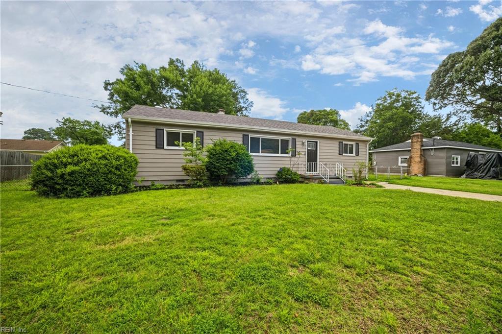 815 Rutledge Rd Property Photo 2