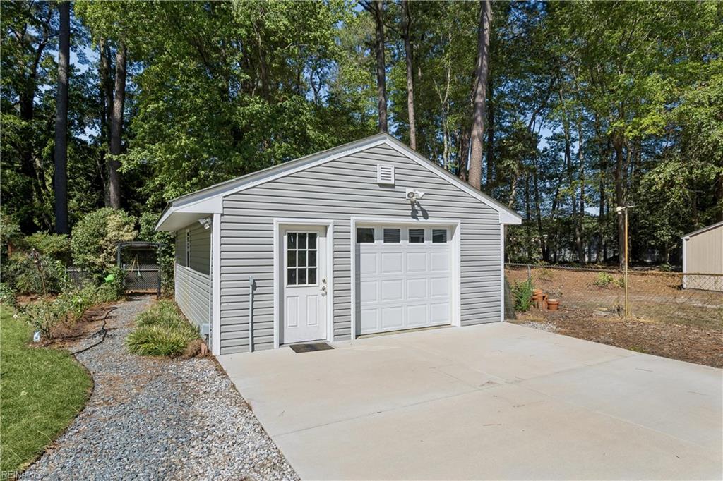 208 Nelson District Rd Property Photo 45