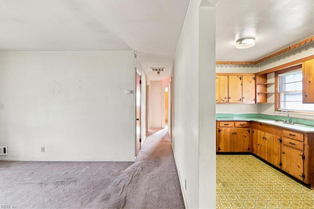 1819 Lightwood Ln Property Photo 10