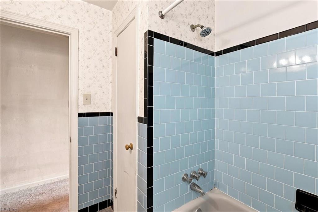 1819 Lightwood Ln Property Photo 12