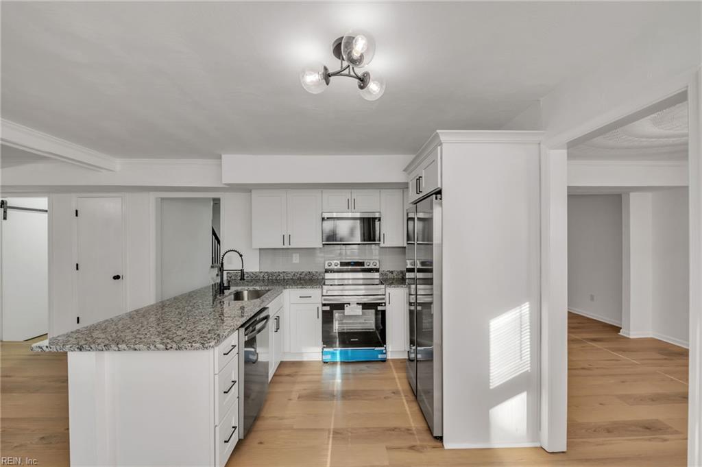 5664 Rushmere Dr Property Photo 18