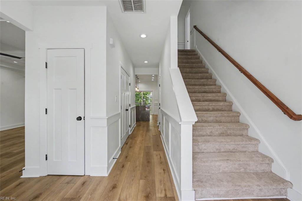 1229 29th St Property Photo 5