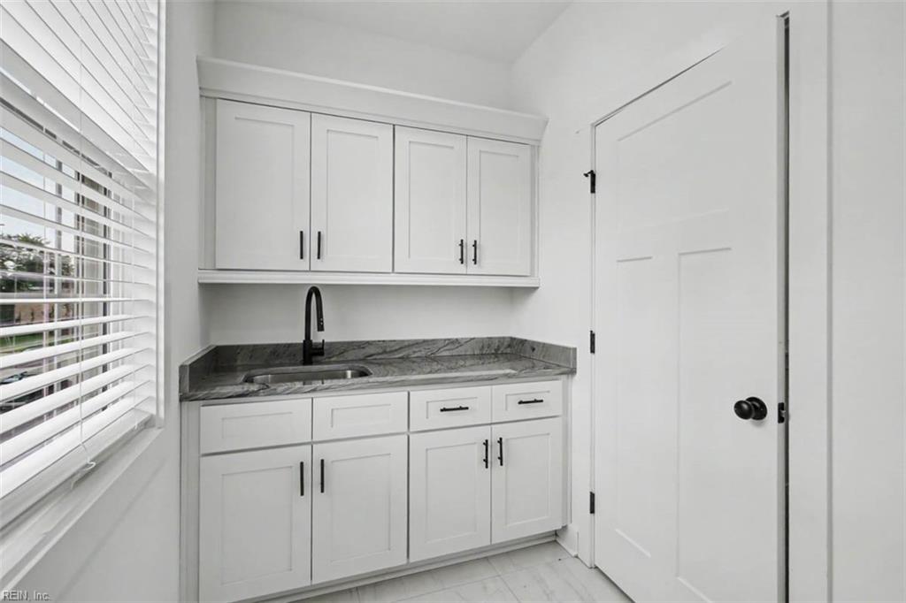 1229 29th St Property Photo 36