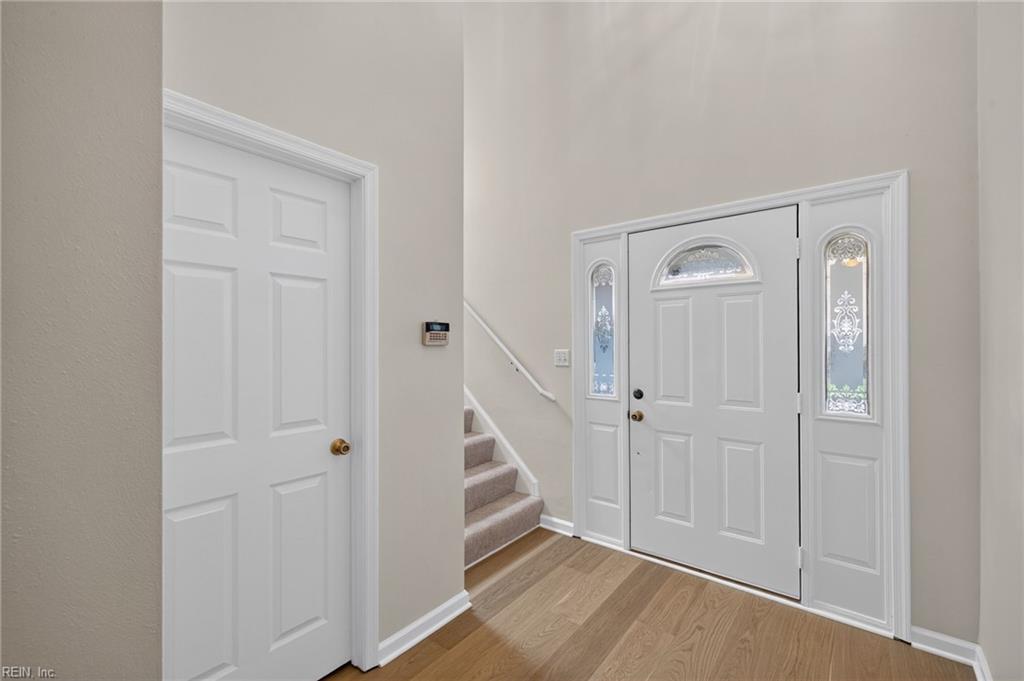 9570 Bay Point Dr Property Photo 28