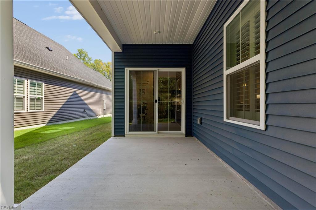 2205 Mainsail Dr Property Photo 37