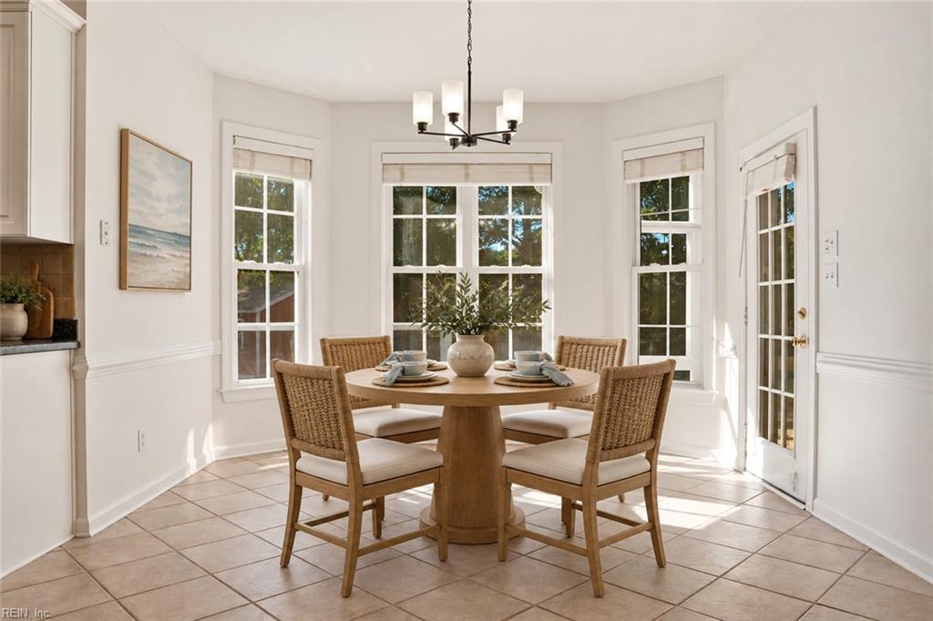 804 Wakedale Arch Property Photo 5