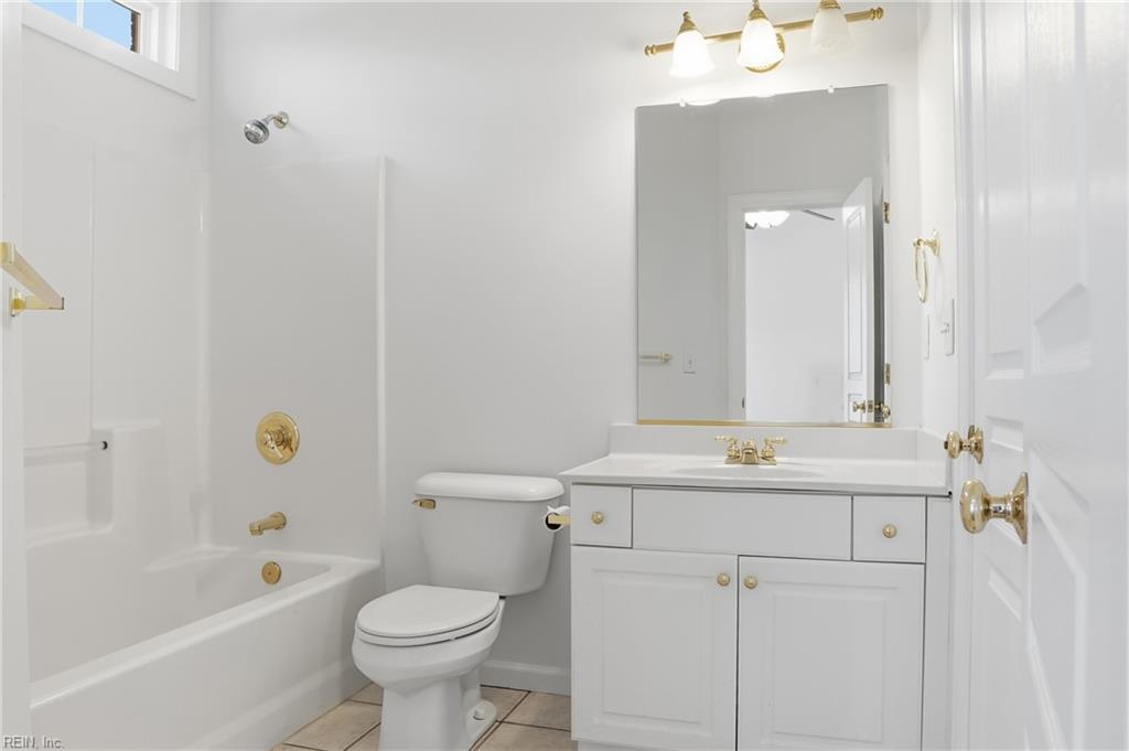 804 Wakedale Arch Property Photo 20