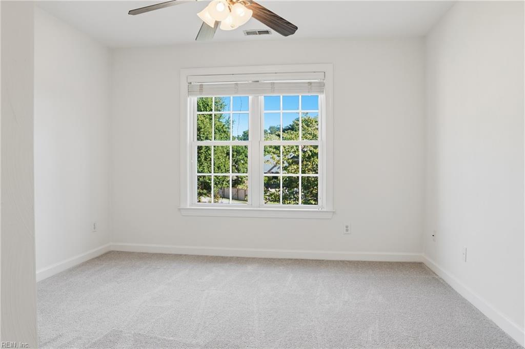 804 Wakedale Arch Property Photo 31