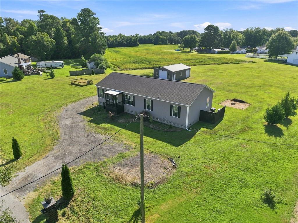 220 Kingsale Rd Property Photo 4