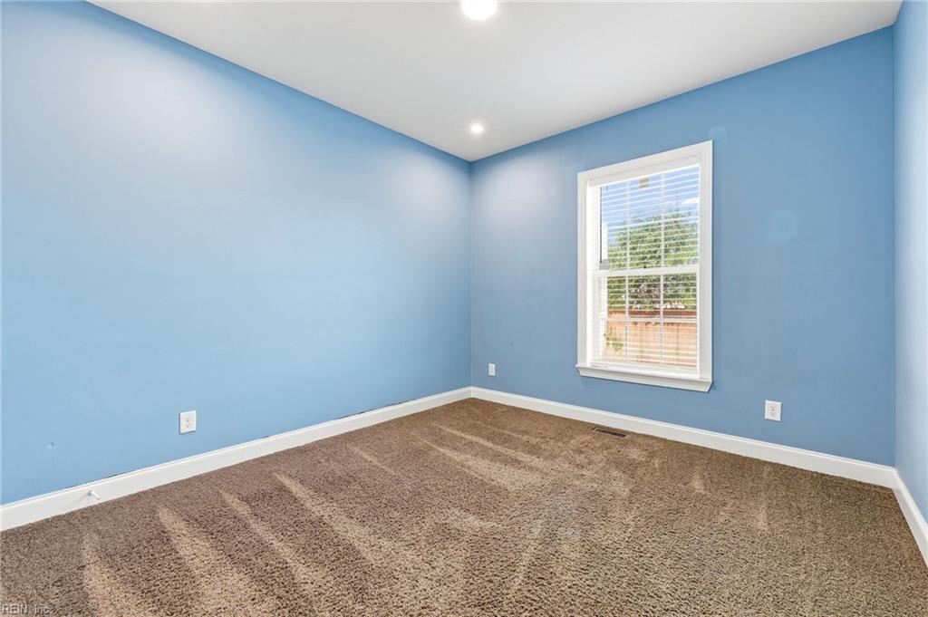 220 Kingsale Rd Property Photo 30