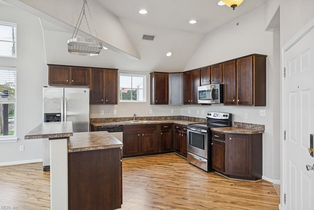 3704 Vintage Pointe Pl Property Photo 17