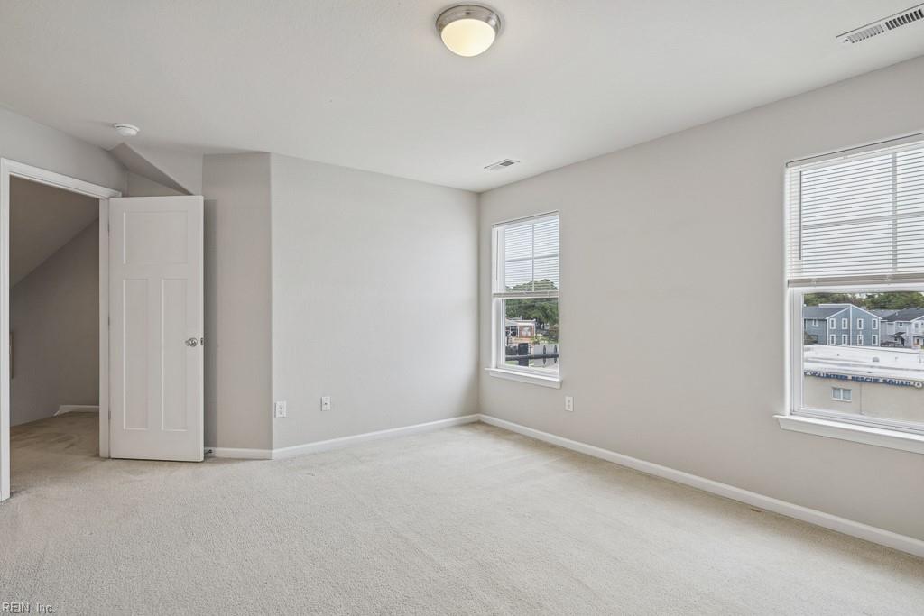 3704 Vintage Pointe Pl Property Photo 41