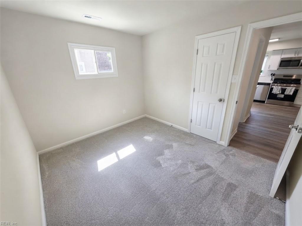 1325 Great Bridge Blvd Property Photo 13