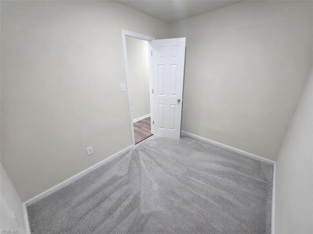 1325 Great Bridge Blvd Property Photo 18