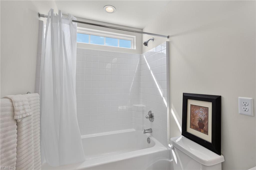 2075 Heron's Point Ln Property Photo 36
