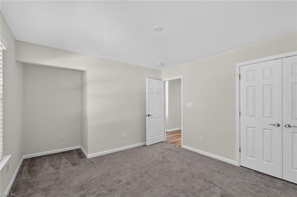 2075 Heron's Point Ln Property Photo 37
