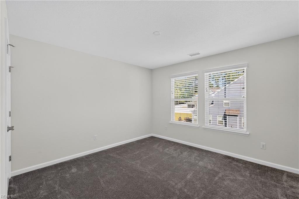 2075 Heron's Point Ln Property Photo 38
