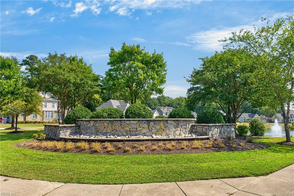 2075 Heron's Point Ln Property Photo 49