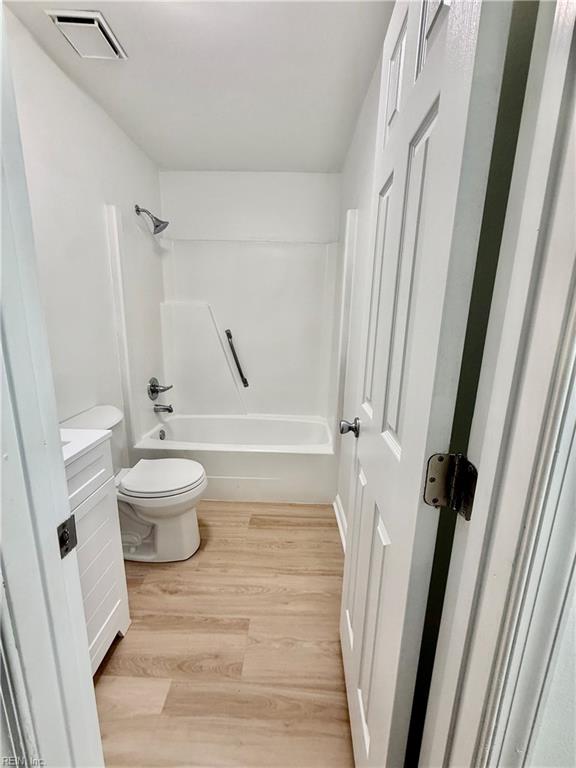 1342 Crane Cres Property Photo 14