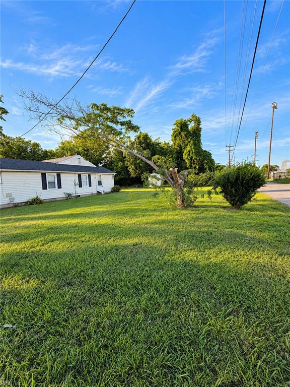 902 Carolina St Property Photo 3