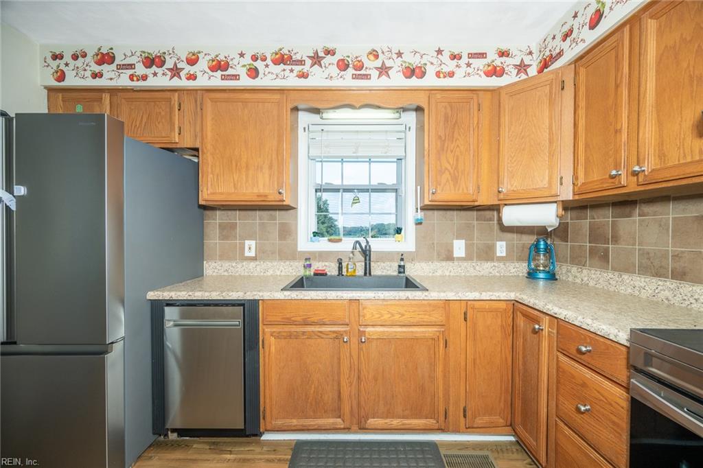 2720 Lake Cohoon Rd Property Photo 16