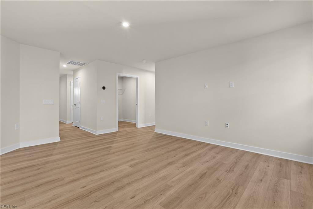 412 Braden Ln Property Photo 12