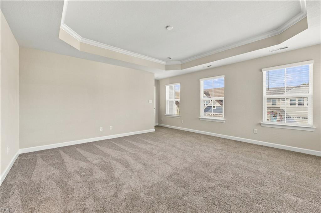 2233 Patrick Dr Property Photo 13