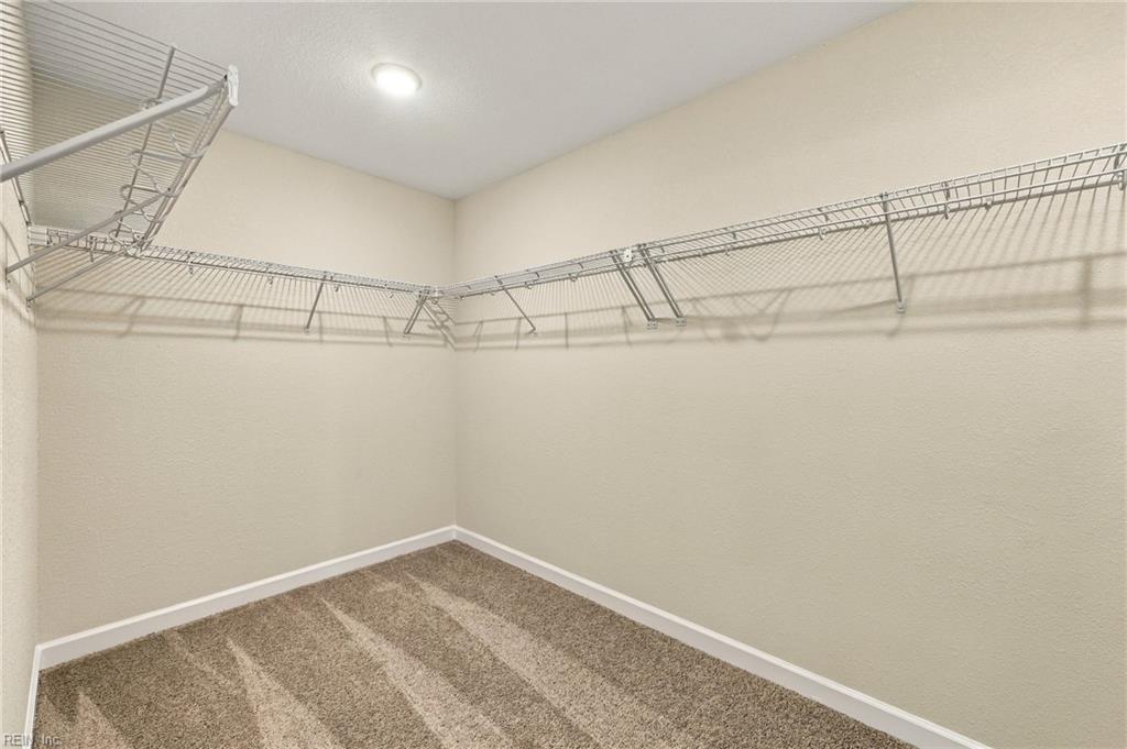 2233 Patrick Dr Property Photo 16