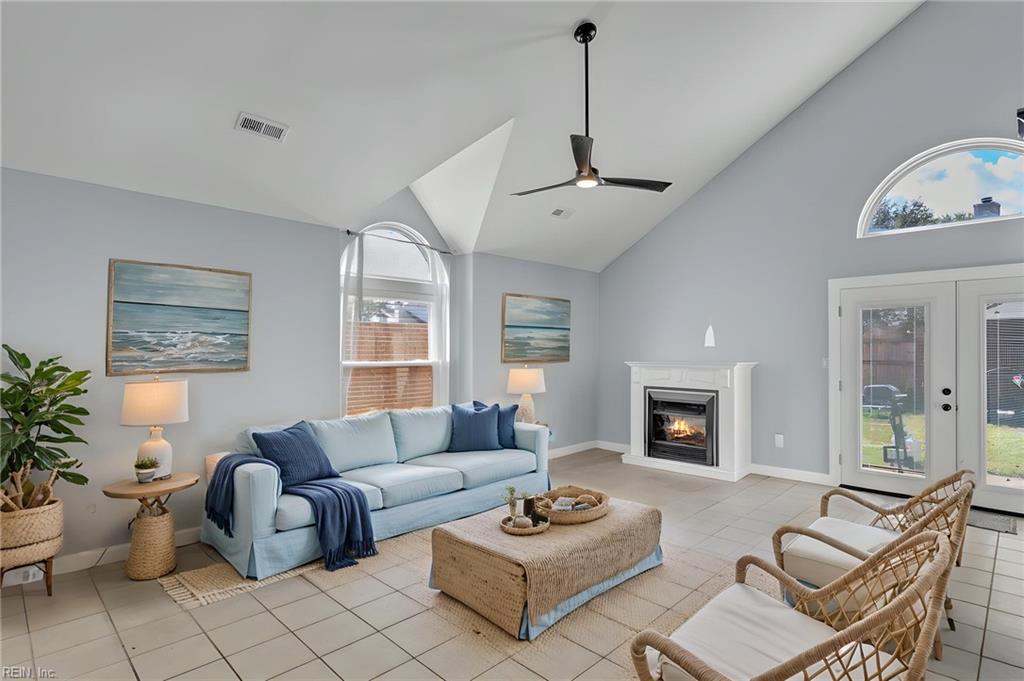 2017 Twinflower Ct Property Photo 4