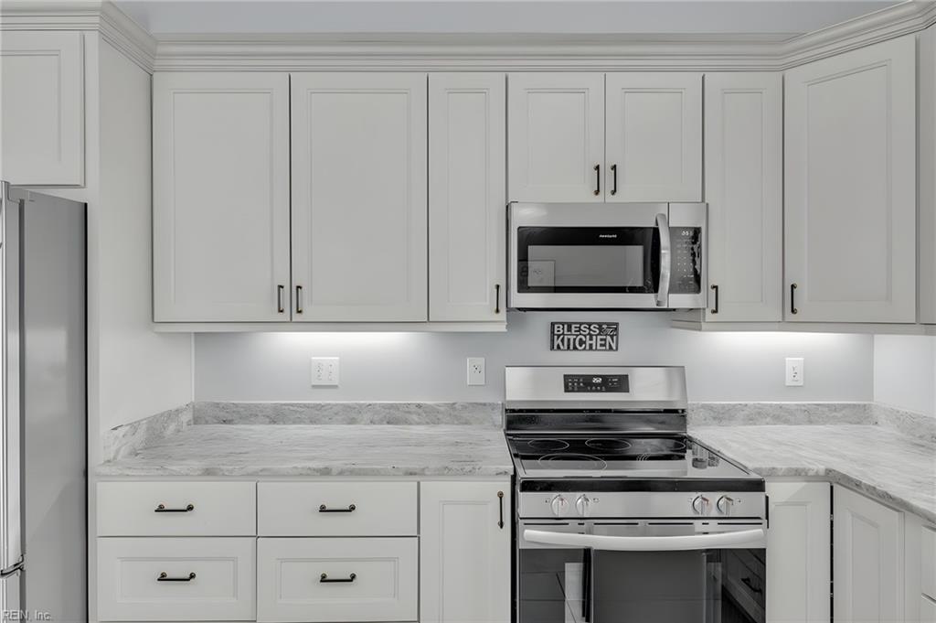 2017 Twinflower Ct Property Photo 7
