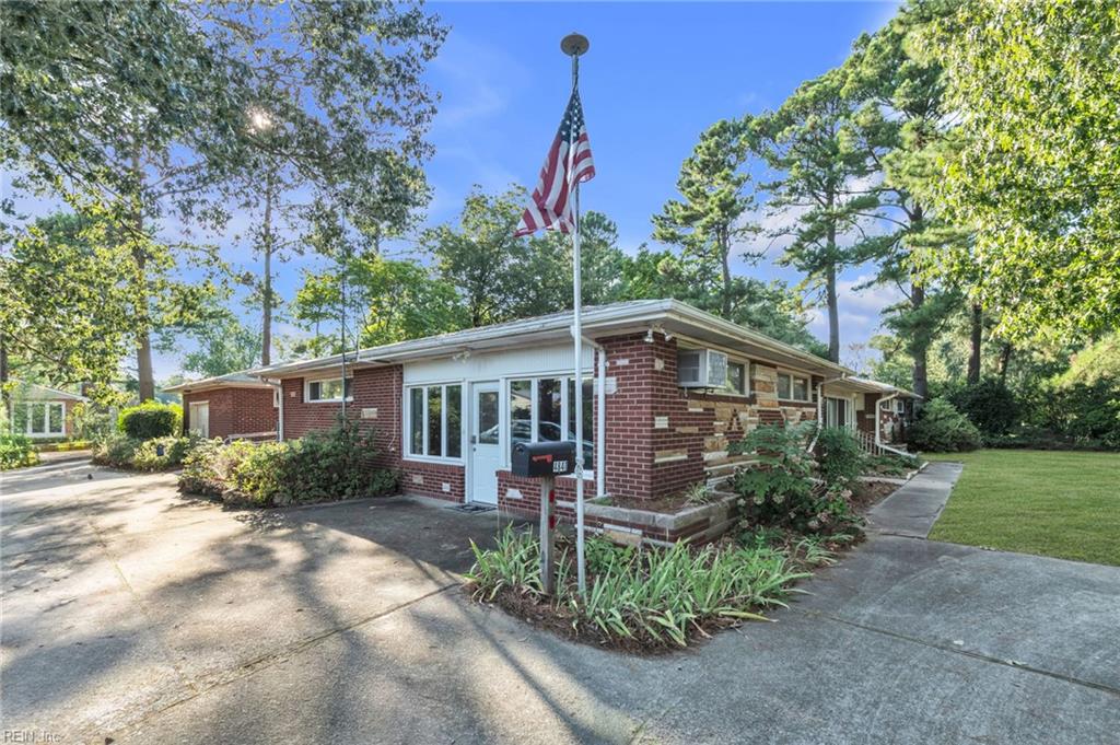 4841 Princess Anne Rd Property Photo 1