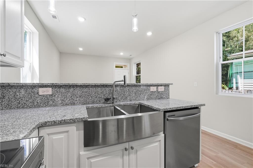 2511 Middle Ave Property Photo 12