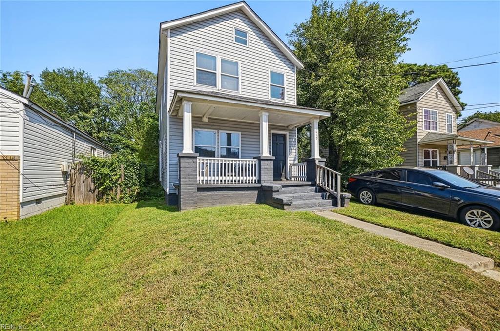 619 31st St Property Photo 2
