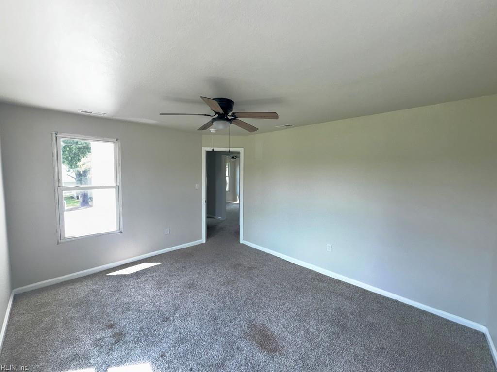 1831 Lasalle Ave Property Photo 18