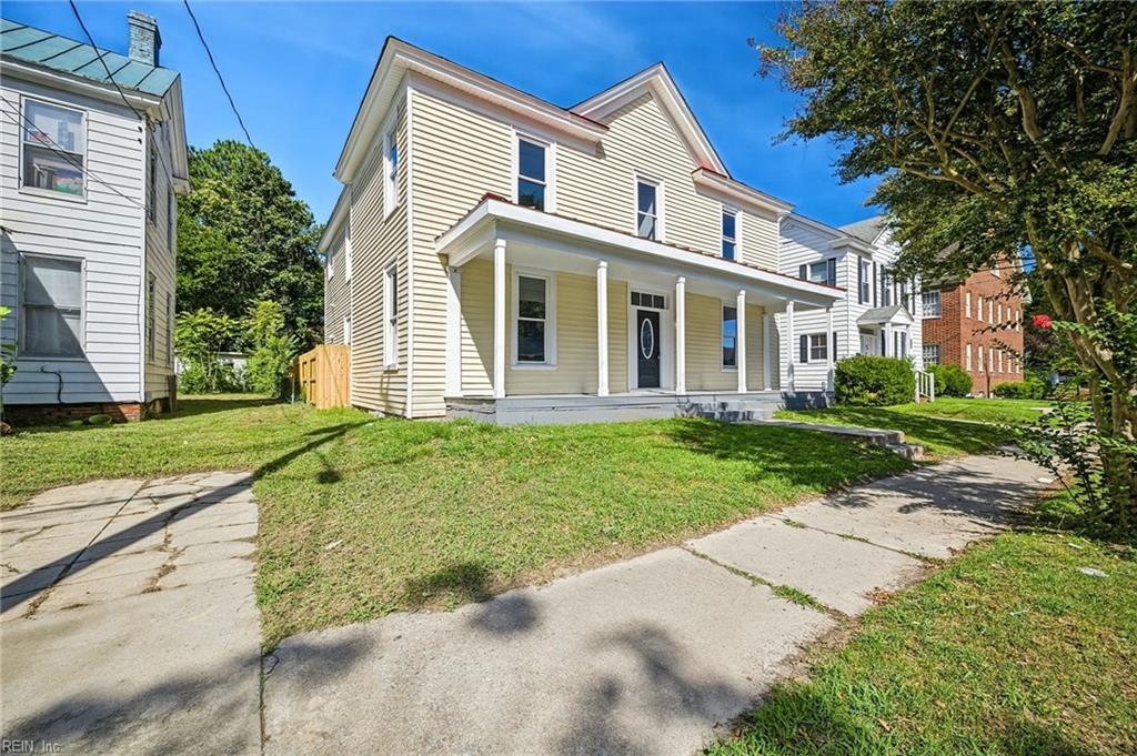 109 St James Ave Property Photo 2