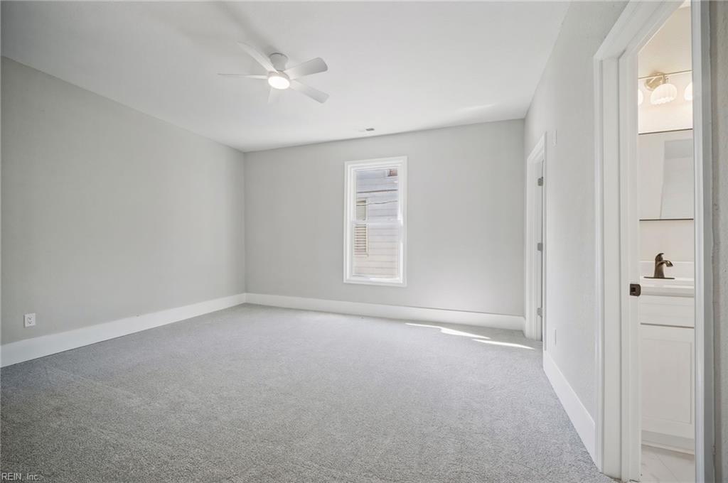 109 St James Ave Property Photo 21