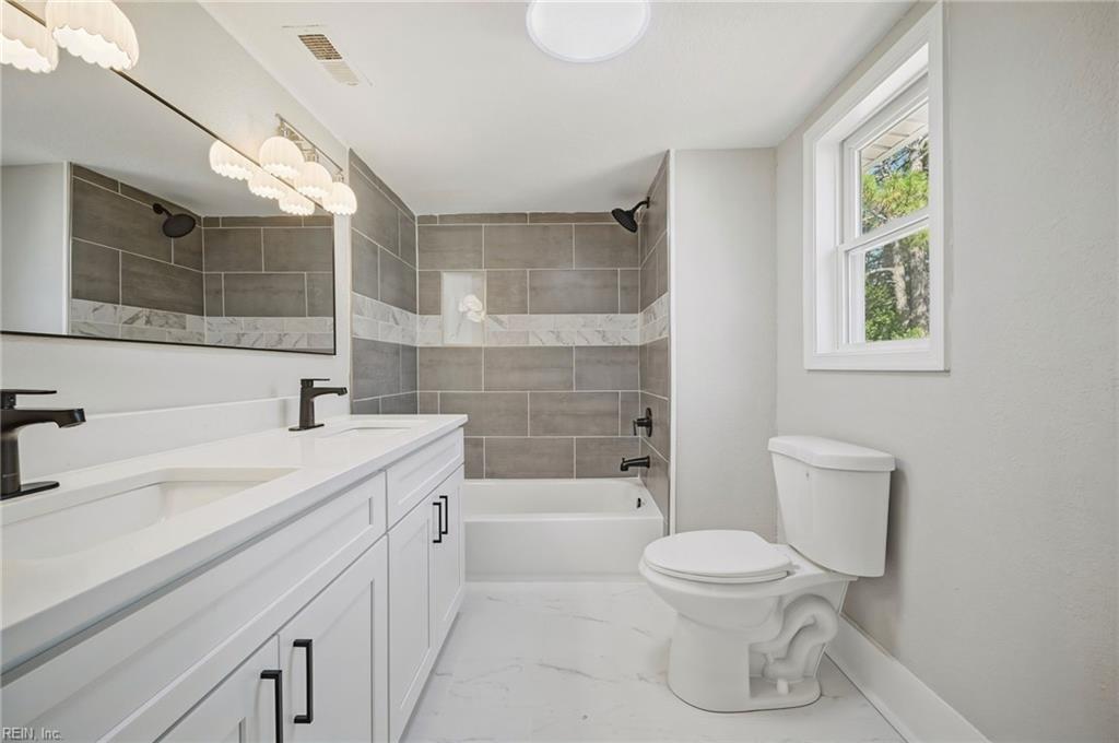 109 St James Ave Property Photo 36