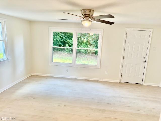 107 Sinclair St Property Photo 4