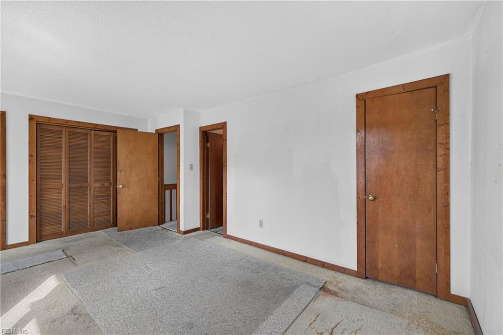 2644 Cove Point Pl Property Photo 16