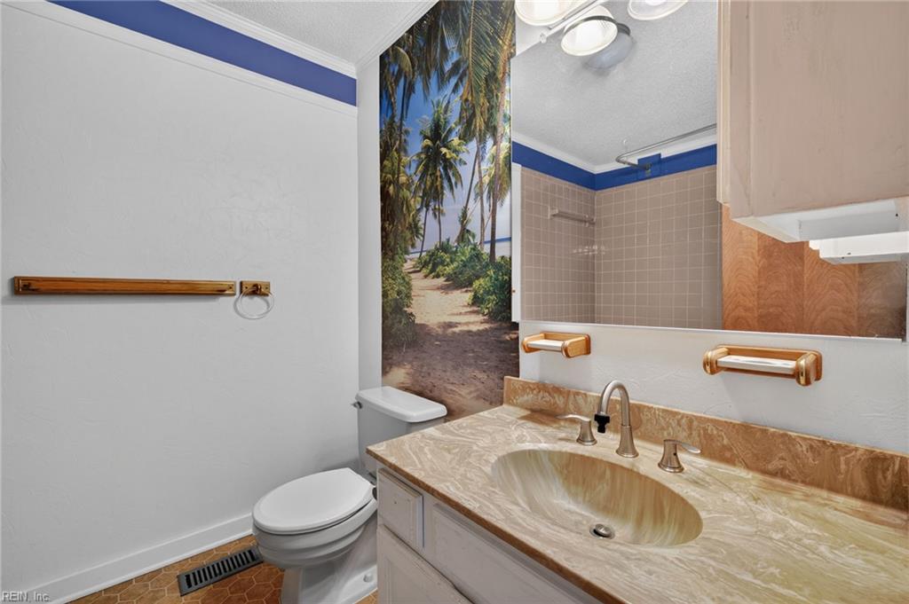 2644 Cove Point Pl Property Photo 20
