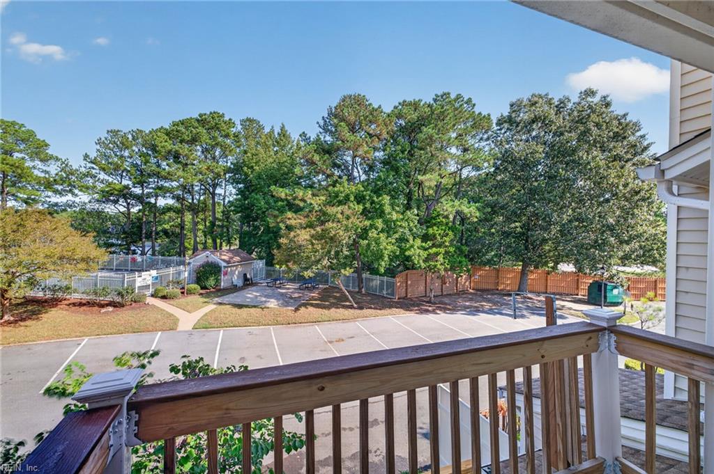 2644 Cove Point Pl Property Photo 31