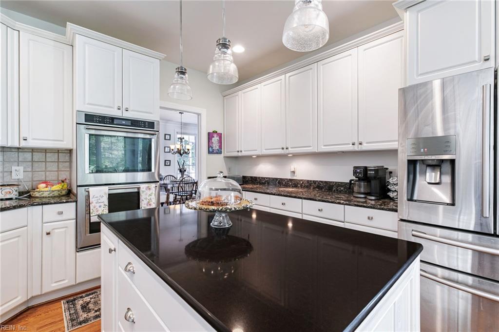 117 Leeds Property Photo 6