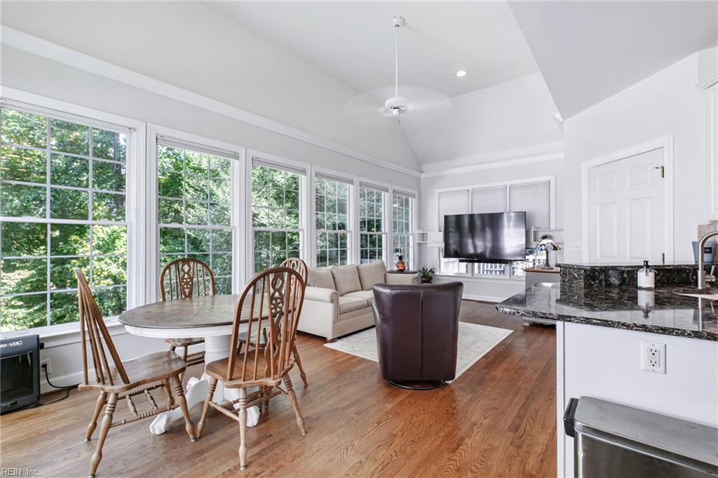 117 Leeds Property Photo 7