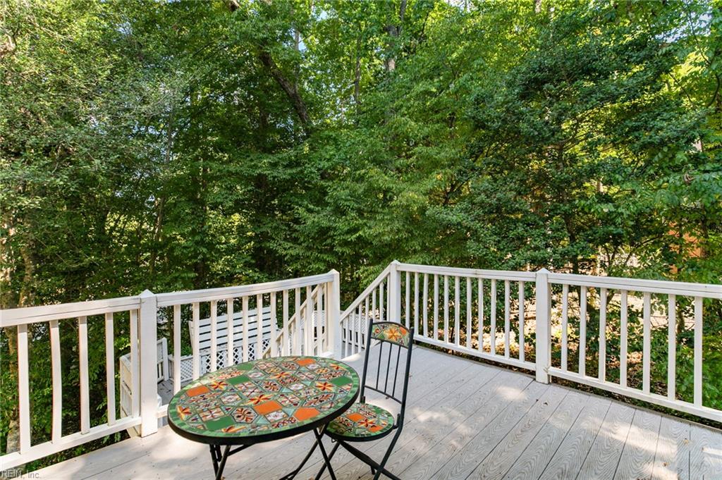 117 Leeds Property Photo 16